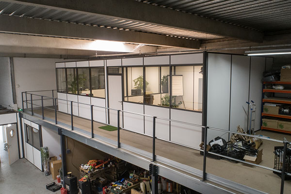 aménagement d'un espace bureau création d'une mezzanine à St Ouen l'Aumône 95